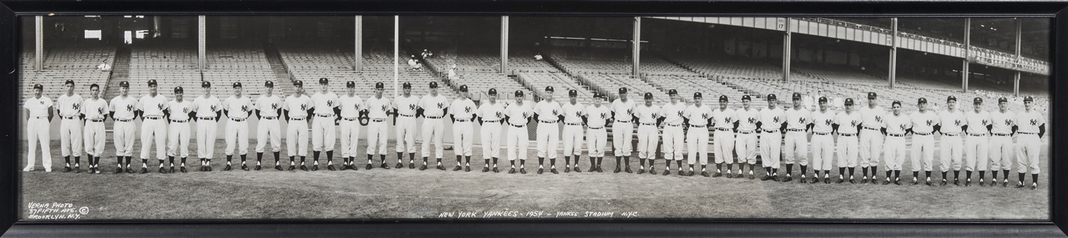 1954 New York Yankees Team Panoramic Photo In 36x9 Framed Display 